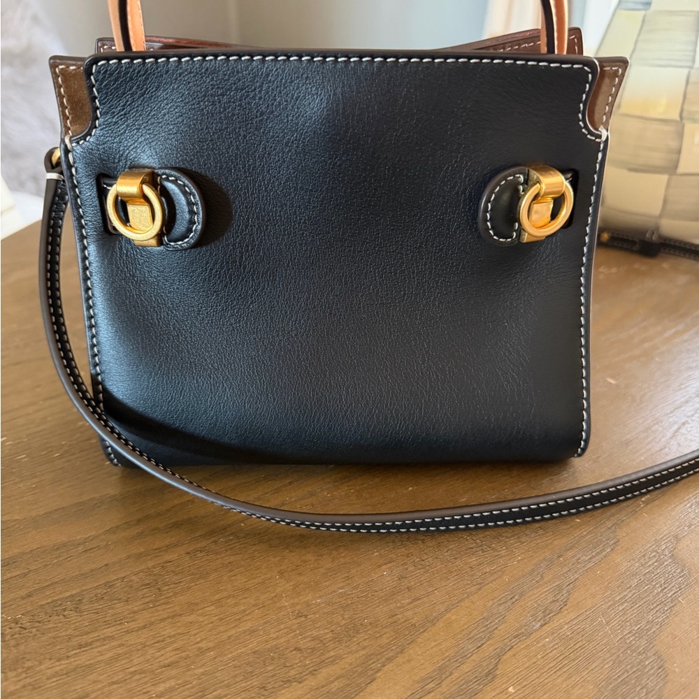 Tory Burch Lee Radziwill - Picture 3 of 8